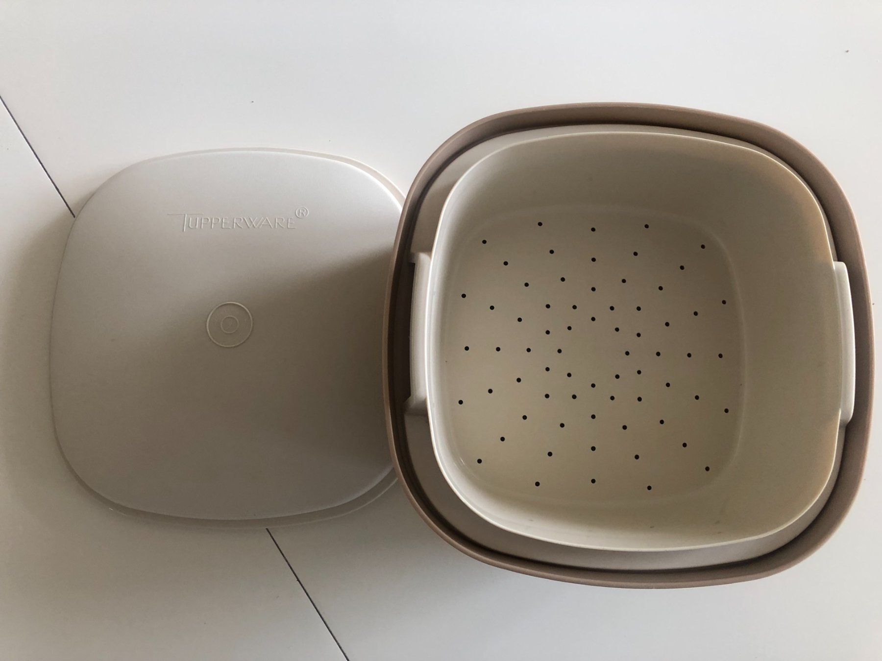 Tupperware Elettrodomestici da cucina: Tupperware Mikrowellen Dampfgarer – Usato da Bassersdorf venduto da sammelfloh 6