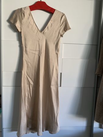 Seiden kleid