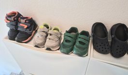Kinder Schuhe 4 Paare gebrauchter Zustand 25+26