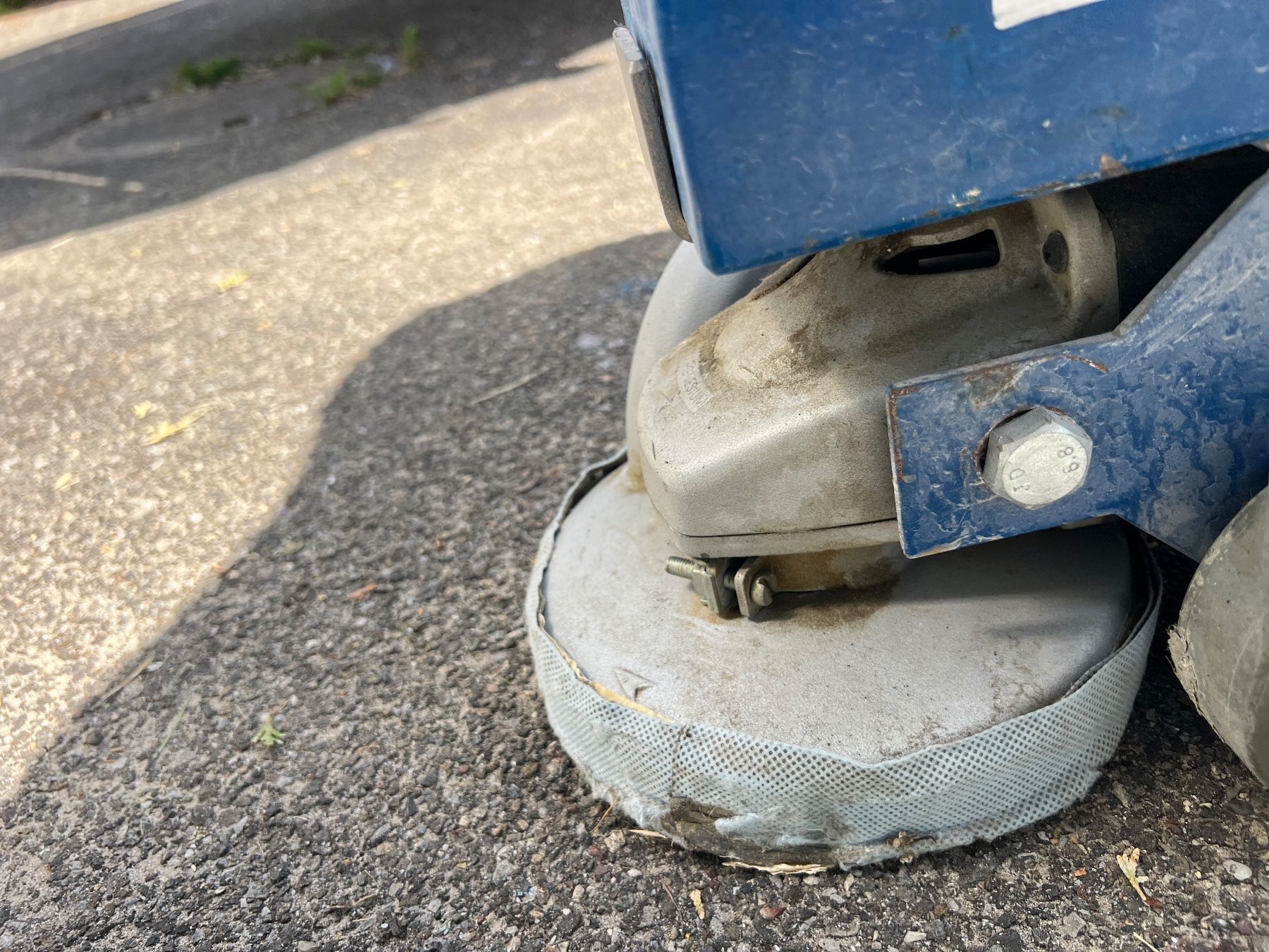 Smerigliatrici & Lucidatrici: Floor Grinder 180 Bodenschleifmaschine – Usato da Egg b. Zürich venduto da SwissTradingAgency 4