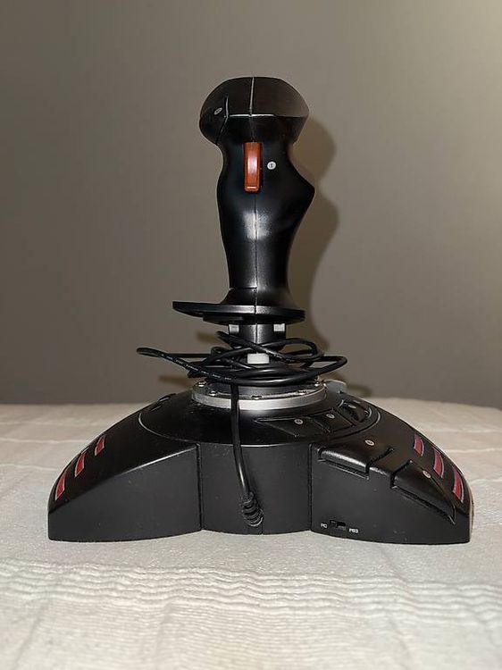 Thrustmaster T.Flight Stick X | Kaufen auf Ricardo