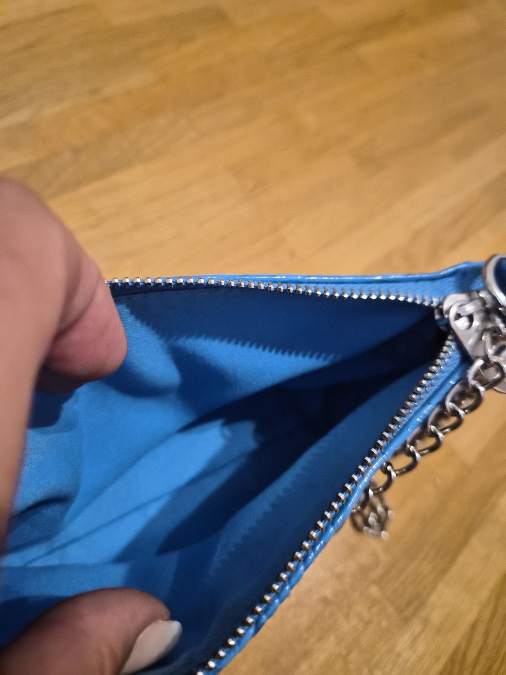 Sonstige Kleidung & Accessoires: borsa  – Gebraucht aus Reinach BL von Glitterlol 1