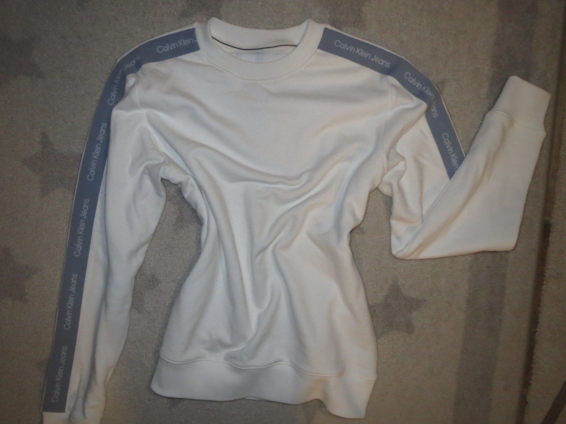 Maglioni & Felpe: NEUWERTIGER CALVIN KLEIN  Pullover / Hoodie Gr S – Usato da Kiental venduto da Anna8702