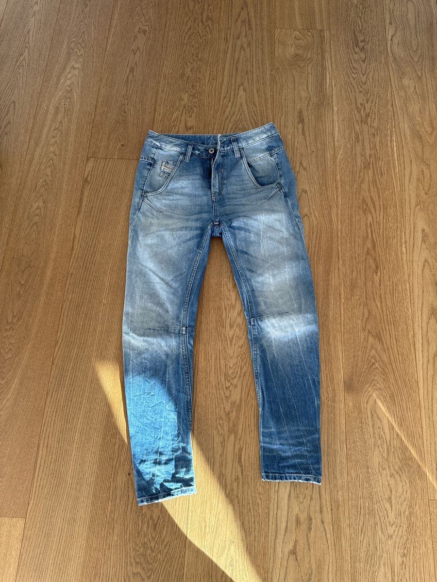 Diesel Jeans: Diesel Jeans Grösse 25/34 – Nuovo (secondo la descrizione) da Niederteufen venduto da sophia2025 1
