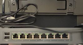 Netgear SFS108E 8port gigabit click switch