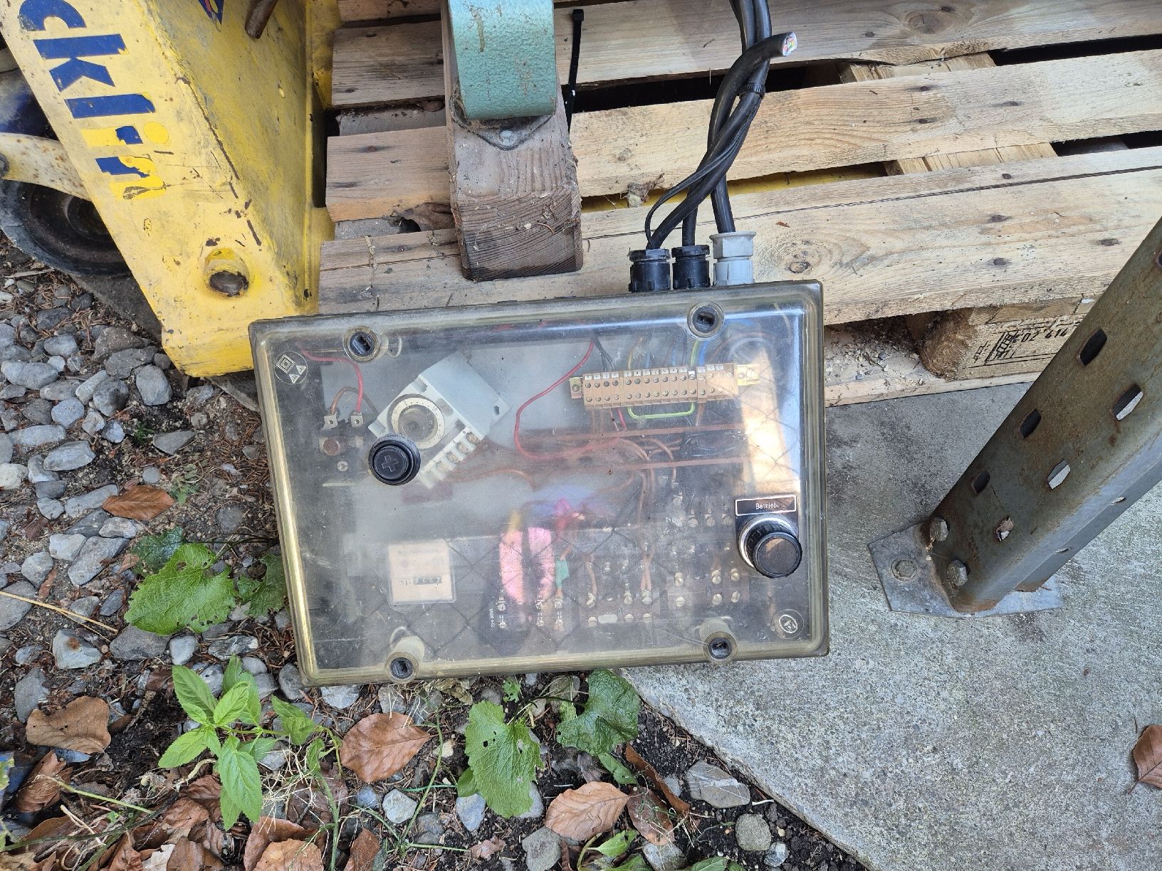 Compresseurs: Kompressor 200L – Défectueux à Embrach par Ihc18 2