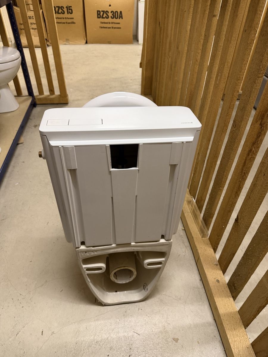 Laufen WC: Wand WC Laufen – Usato da sargans venduto da arbon- 3