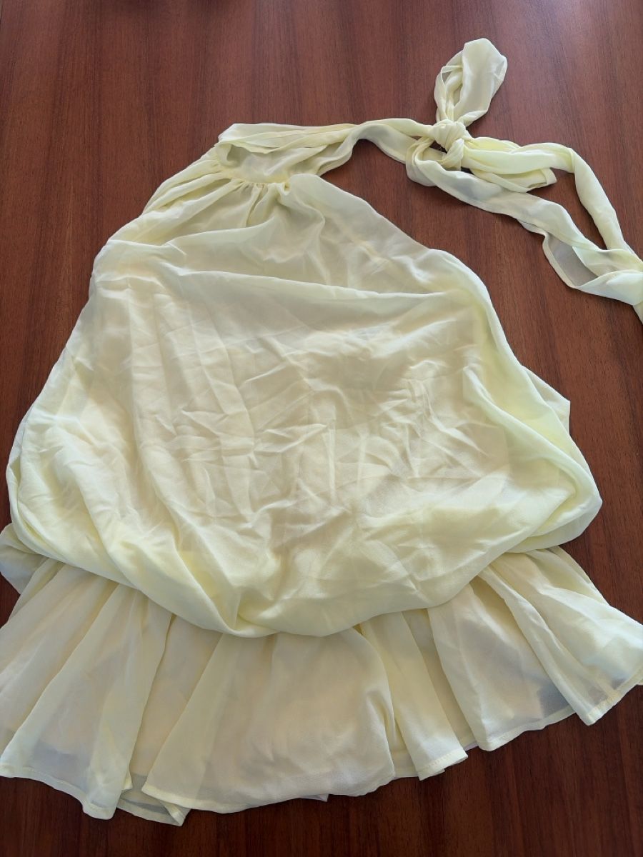 Vestiti: Gelbes Sommerkleid – Nuovo (secondo la descrizione) da Dietikon venduto da me9_mh2j