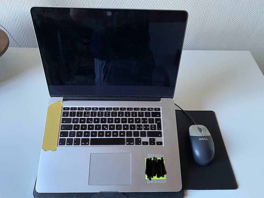Borse: Laptoptasche als Laptop ständer – Usato da Gipf-Oberfrick venduto da tim_2mkl 1