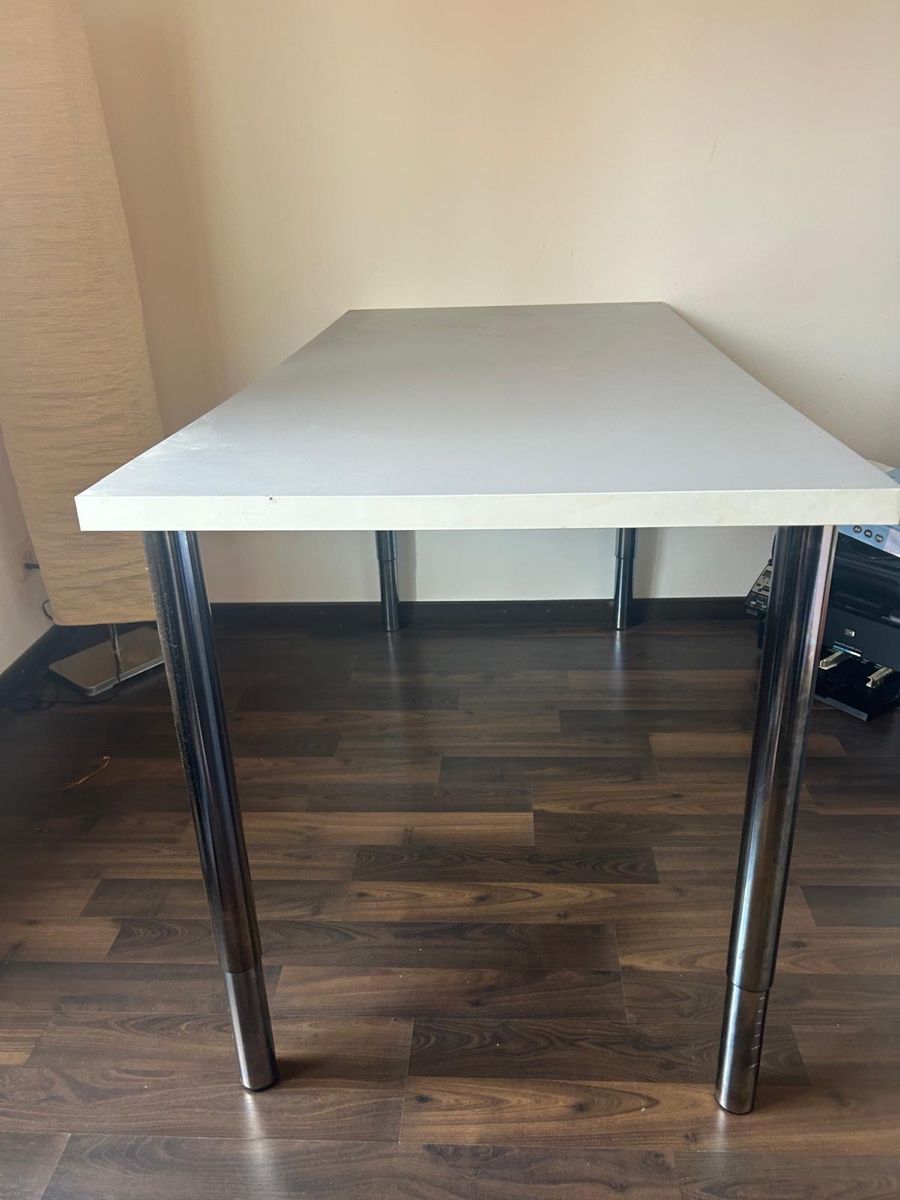Tische: Tisch – Gebraucht aus Döttingen von eve_2tql