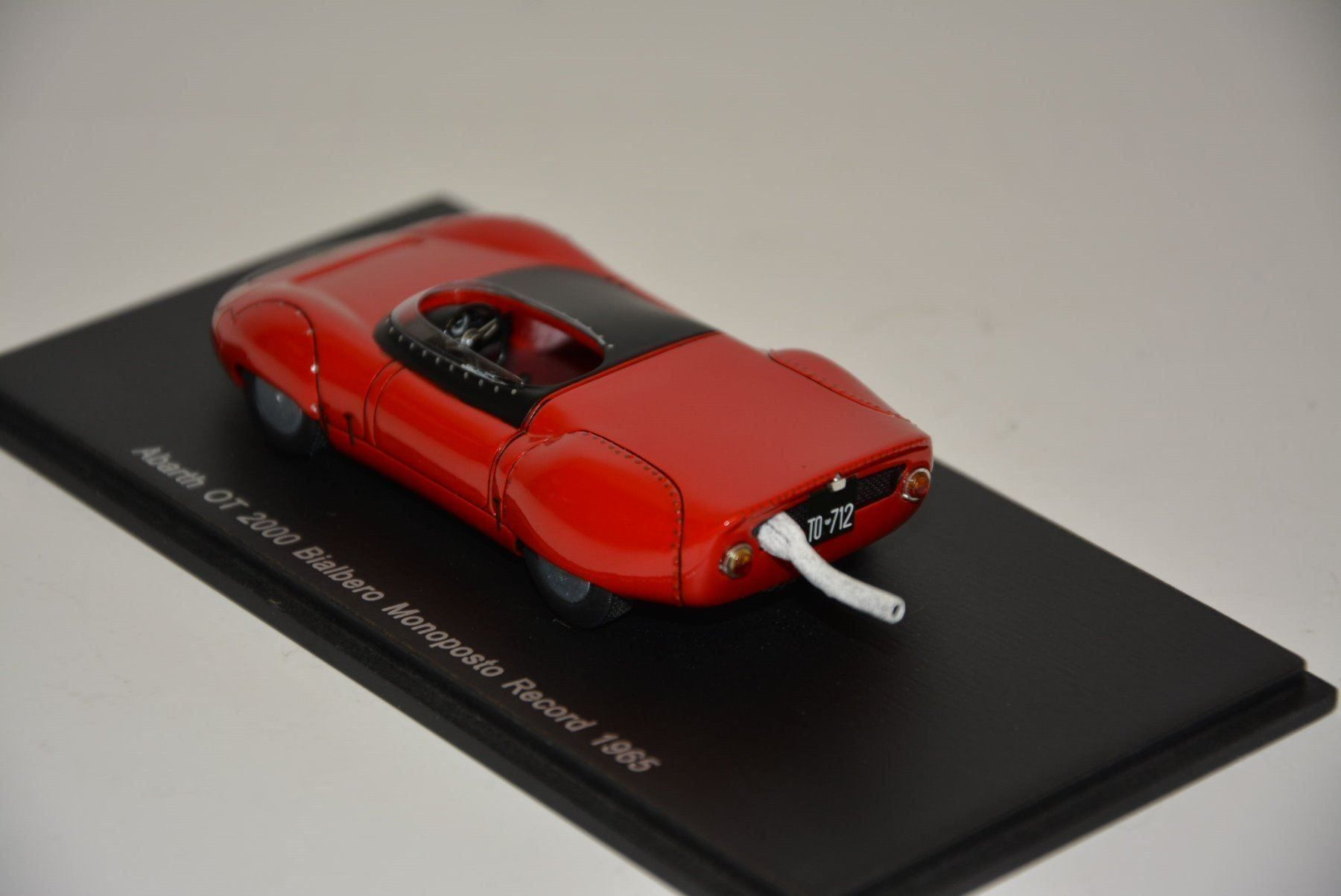 Abarth Modellini d'auto: Abarth OT 2000 Bialbero Record 1965 1:43 – Nuovo e nell'imballaggio originale da Goldach venduto da Feivel9 8