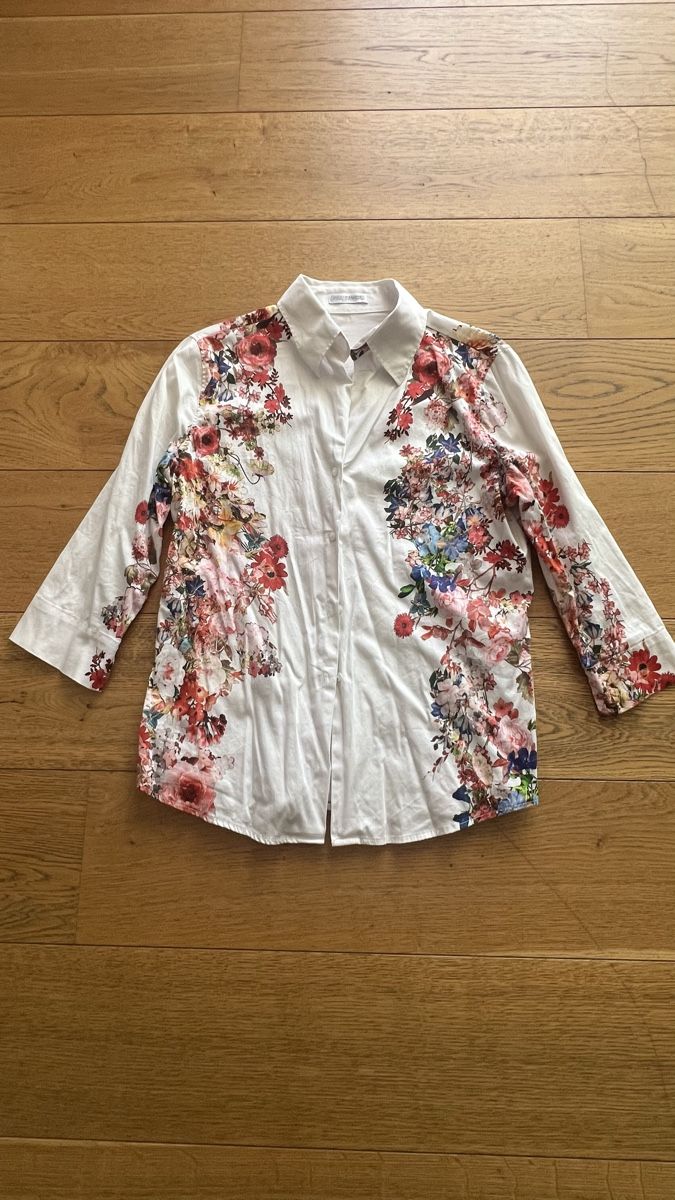 Camicette: Mara Camicie Bluse, Italienische Baumwolle mit Blumenmuster – Nuovo (secondo la descrizione) da Rütihof venduto da Rosy13