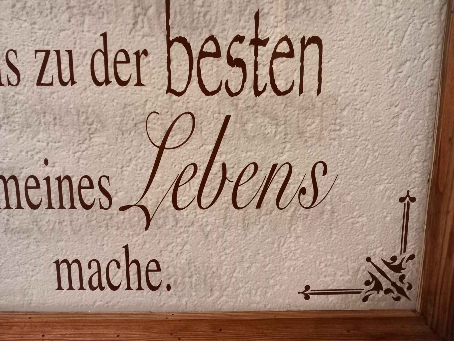 Tutte le decorazioni: Altes Fenster schön dekoriert – Usato da Buttwil venduto da K_und_K 4