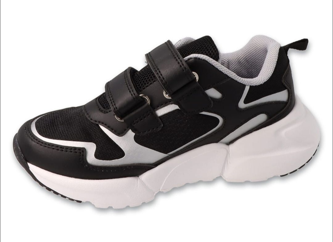 Schuhe für Jungen: Kinder Sportschuhe, Gr. 29, Neu – Neu und originalverpackt aus Flumenthal von KET25_ch 1