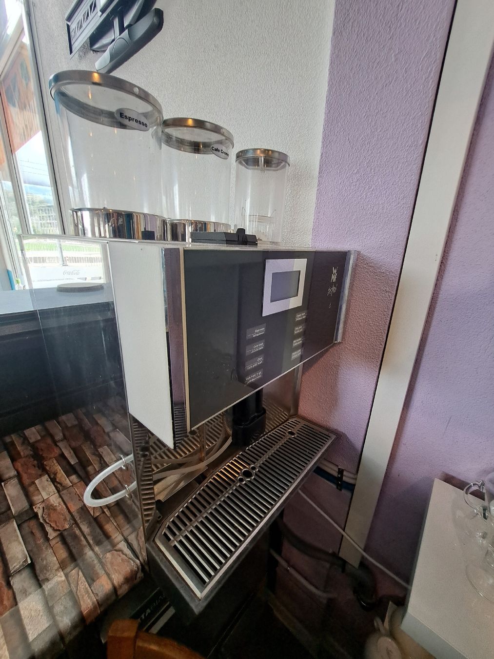 WMF Macchine per caffè & Macchine per espresso: WMF BISTRO KAFFE MASCHINE – Difettoso da Sarnen venduto da Me.A 1