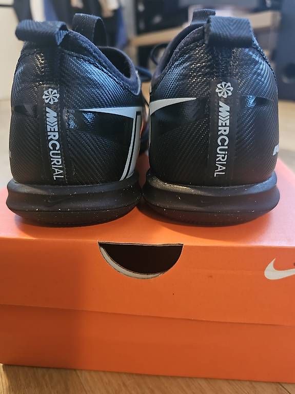Chaussures hommes: Sportschuhe  – D'occasion à Neuenegg par mak_rq67 2