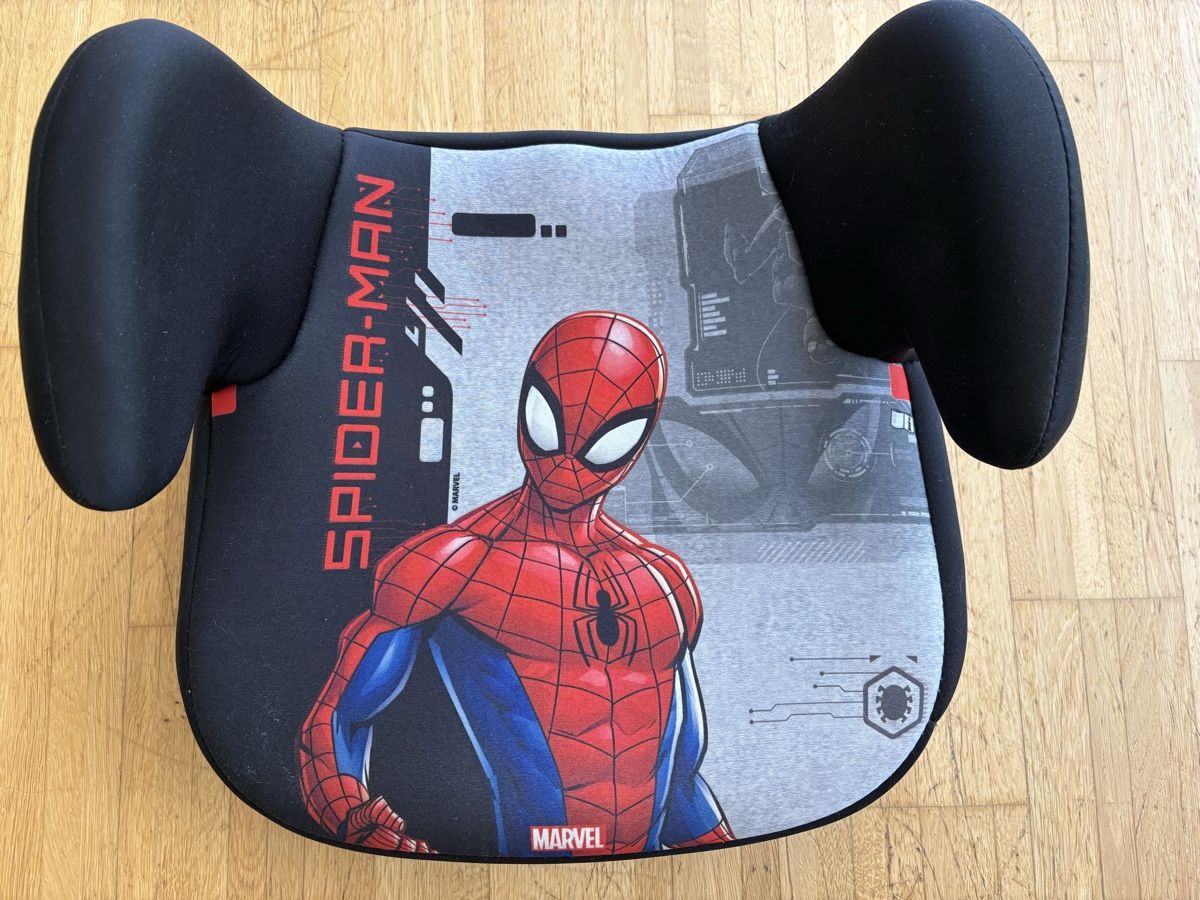 Sièges auto: Sitzerhöhung / Sitzschale Spiderman – D'occasion à Thürnen par Ericwright