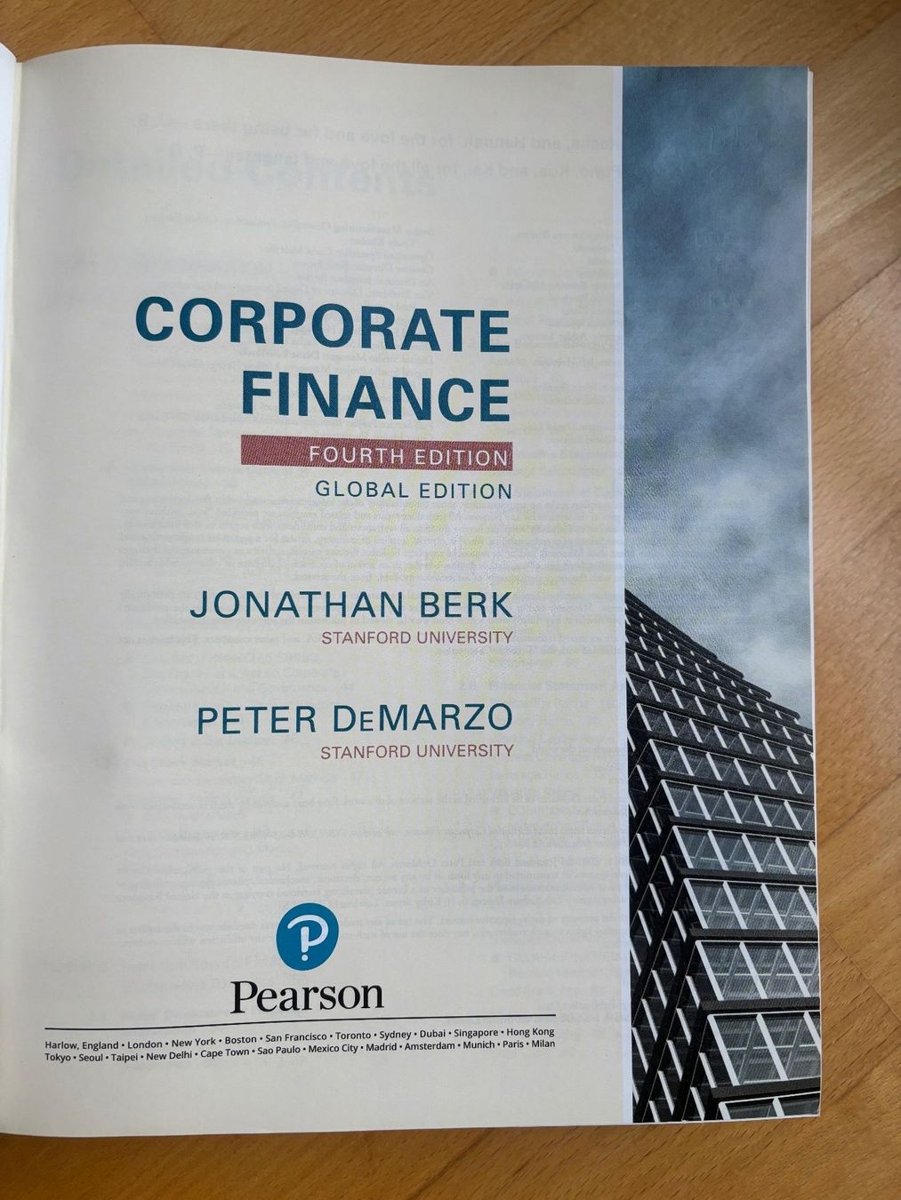 Bücher: Corporate Finance Global Edition Pearson - MBA class book – Gebraucht aus Villars-sur-Glâne von Swim_bike_run 2