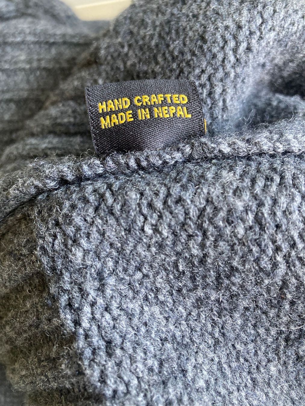 Pulls & Sweat-shirts: Nepal-Cashmer Strickpullover, Grau, Neuwertig! – Neuf (Voir description) à Zürich par cec_g78g 5