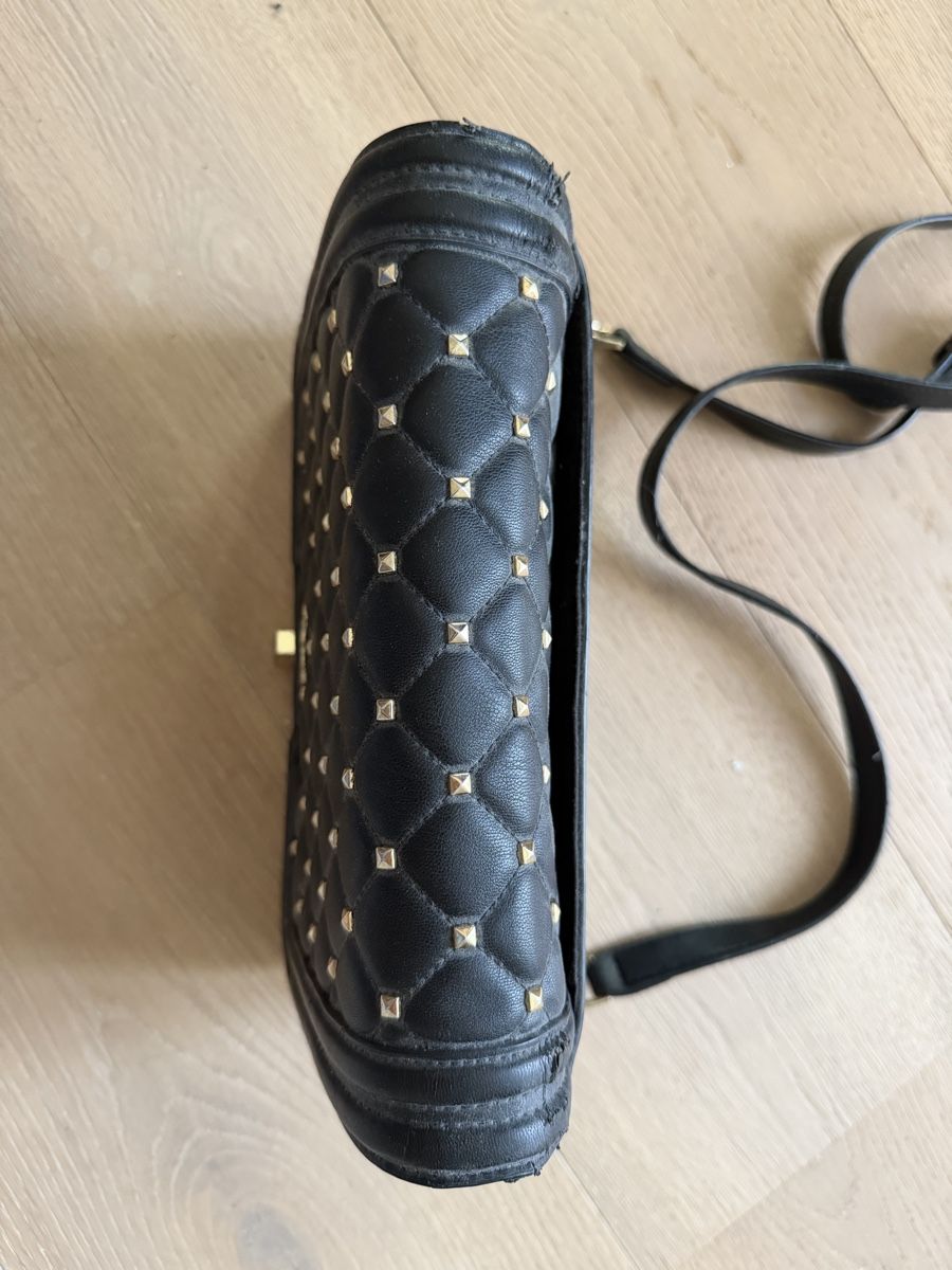 Guess Taschen: Black Guess Bag AUTHENTIC – Gebraucht aus Horgen von ali_9w9p 5