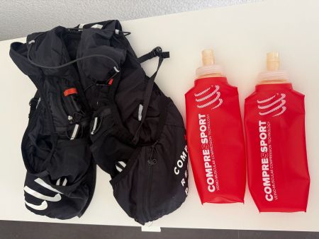 ac de trail Compressport UltRun S Pack Evo 15 avec 2 flasque