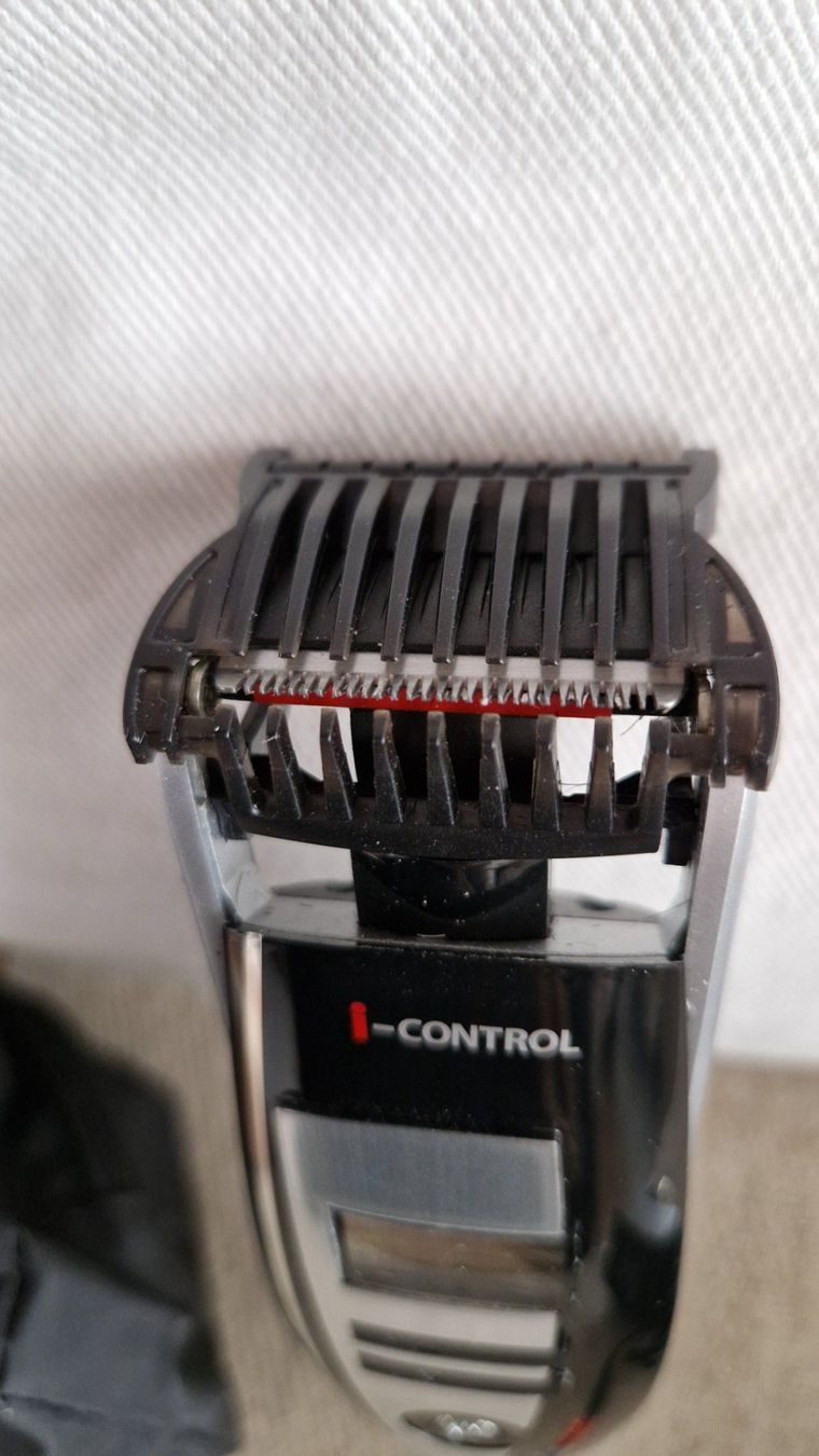 Taglio: Babyliss Men i-Control Bartschneider Trimmer – Usato da Rütihof venduto da Teddy1985 4