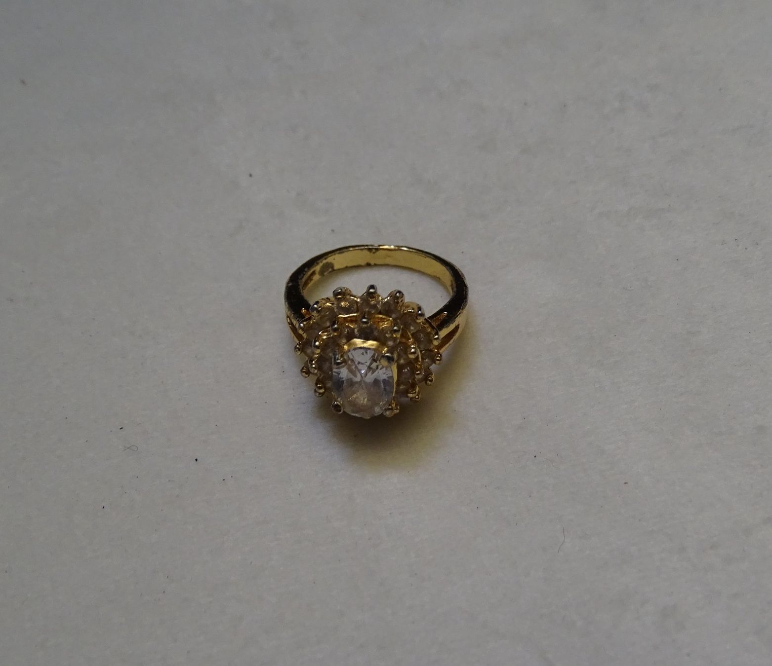 Anelli: ***TOP*** Ring Solitär Klar ***TOP*** – Usato da Zofingen venduto da Felix459 1