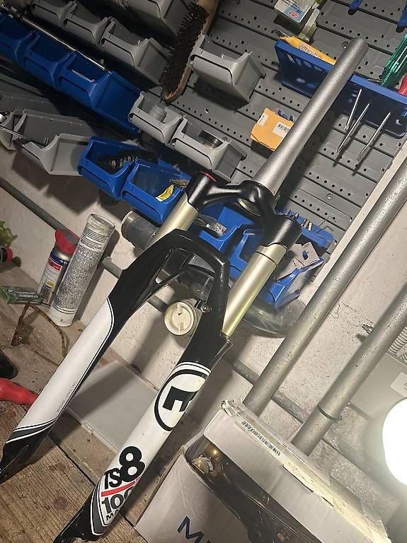 Pezzi di ricambio: Federgabel TS8 SL 100 mm Magura – Usato da Zürich venduto da baste225 4