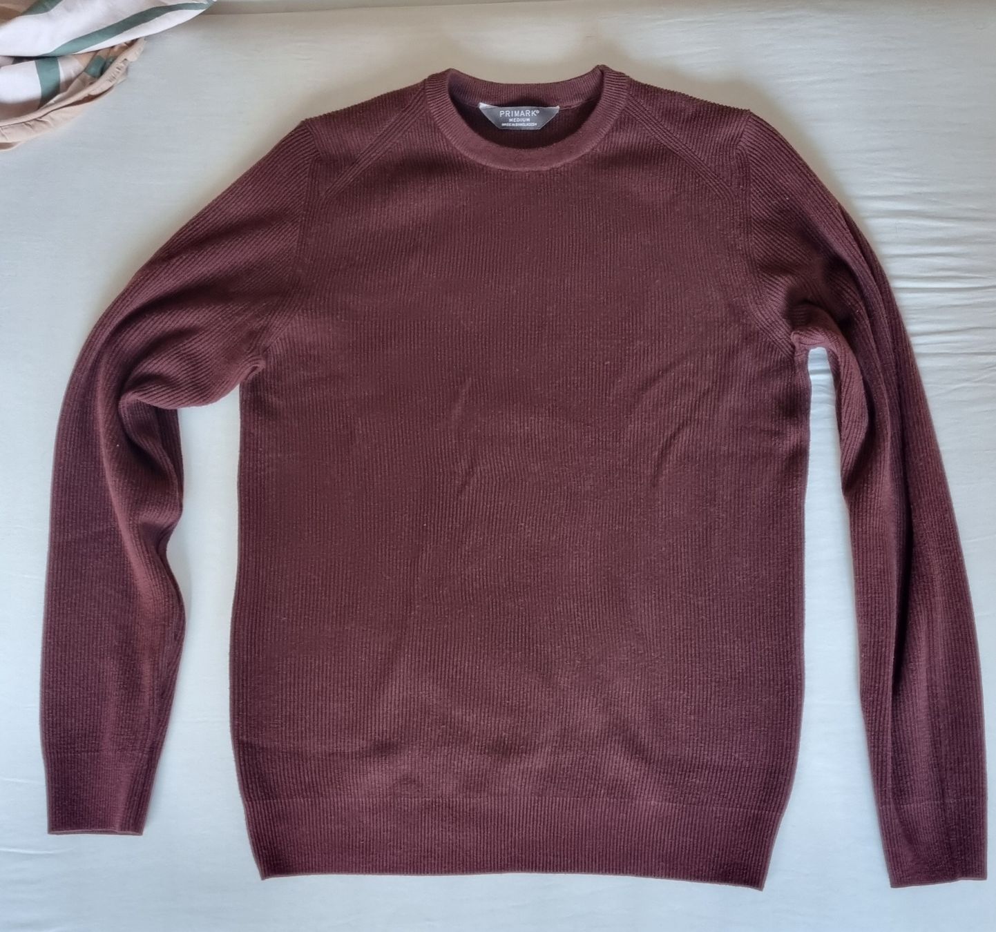 Primark Pullover & Sweatshirts: Primark Herrenpullover, Farbe Bordeaux, Grösse M! – Gebraucht aus Pfäffikon SZ von fab_8z7t