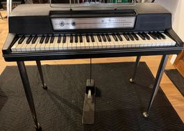 Wurlitzer Electric Piano 200, Classic Soul!