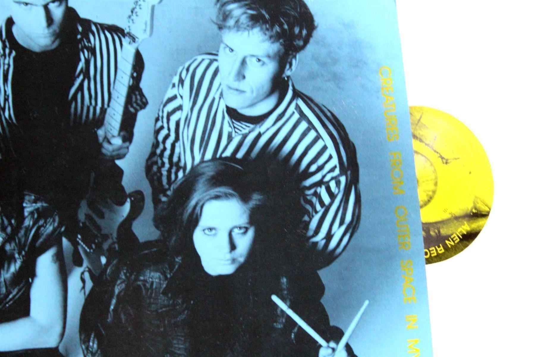 Tous les DVDs: IN COLD BLOOD: Creatures from outer... – D'occasion à Bern par vinyl-heaven 8