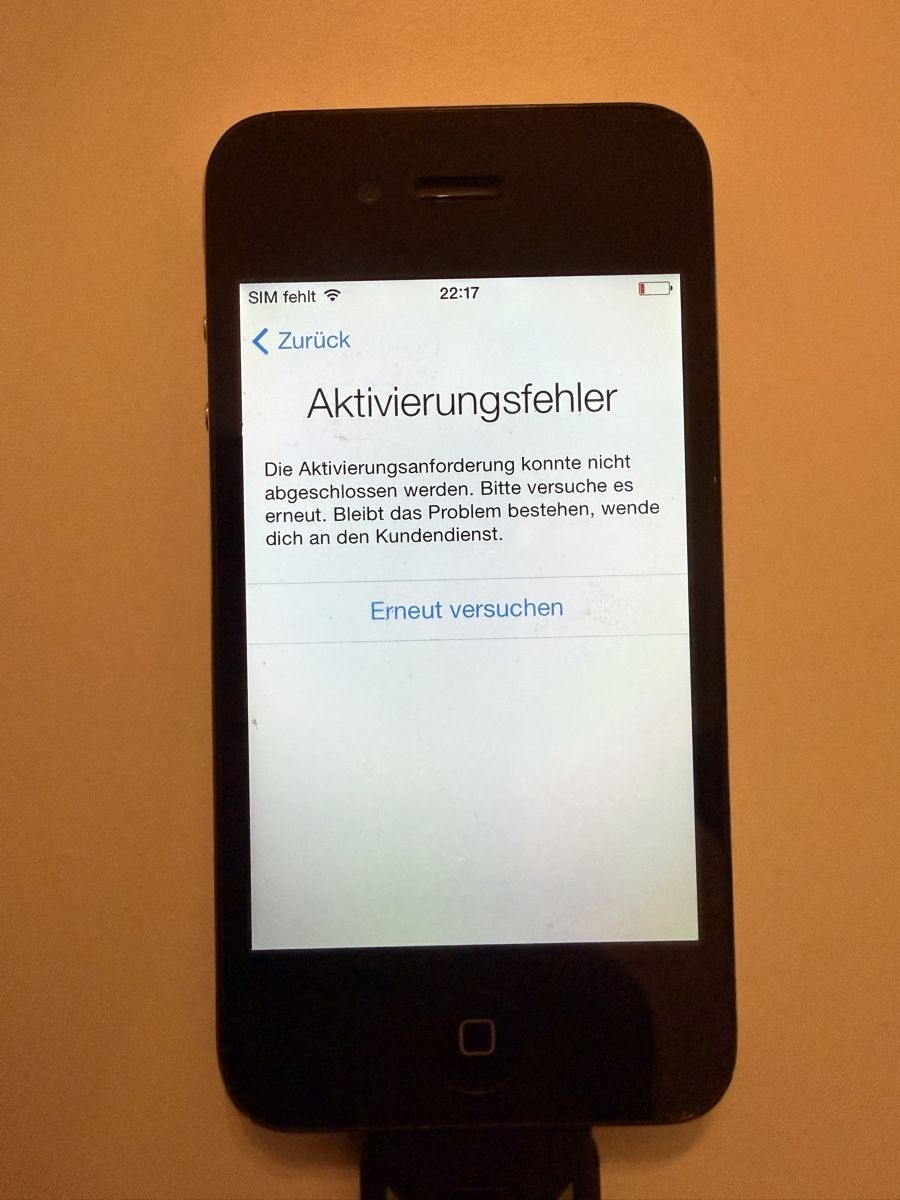 Apple Telefoni cellulari / Smartphones: Apple iPhone 4 schwarz gebraucht – Usato da Rietheim venduto da Muhi33 3