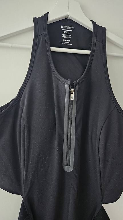 Vestiti: Schwarzes Sportkleid Cutouts – Usato da Rothenburg venduto da man_cb7f 3