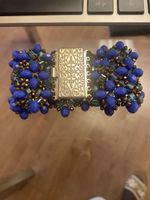 Blaues Armband mit Glasperlen