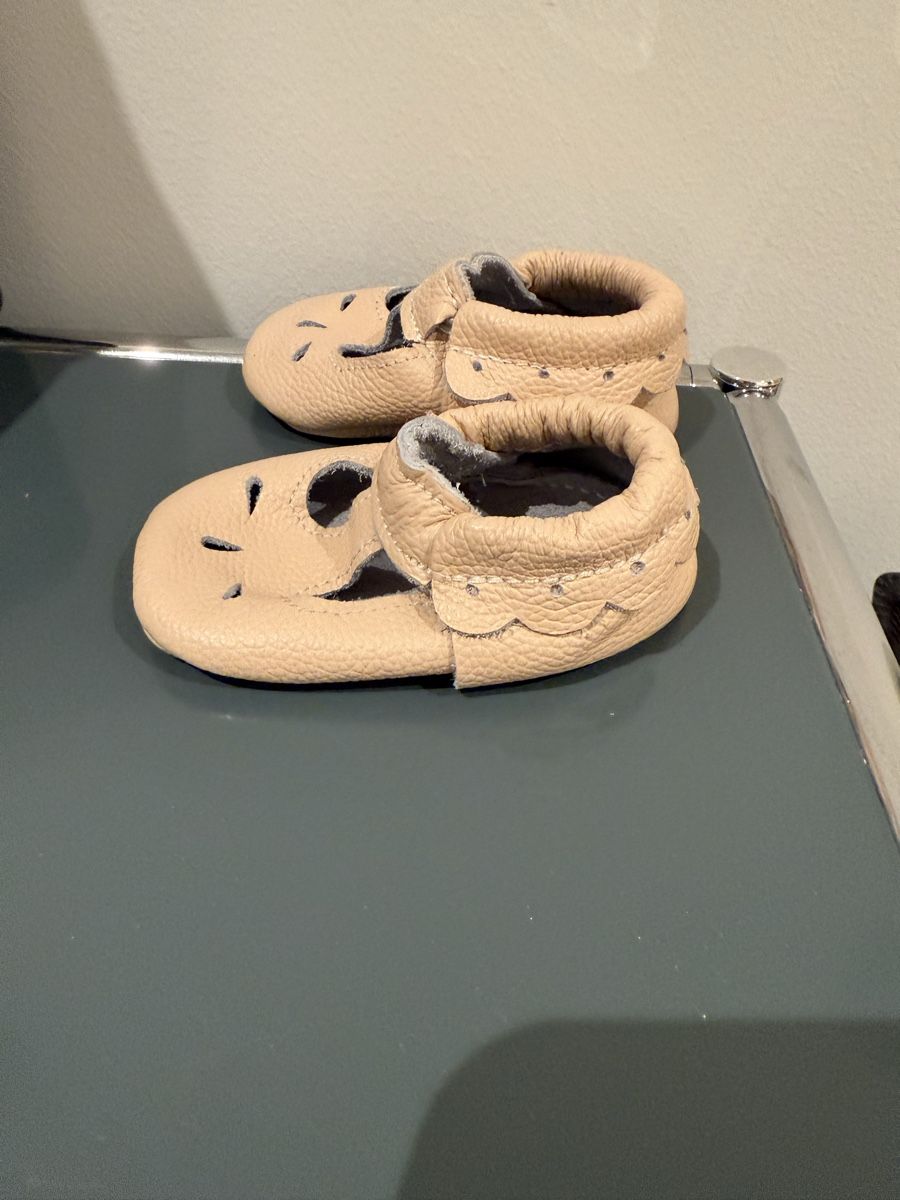 Schuhe für Jungen: Süessi Lauflernschuehchen Gr.0-6mnt leder – Neu (gemäss Beschreibung) aus Neuhausen am Rheinfall von stundgirl 1