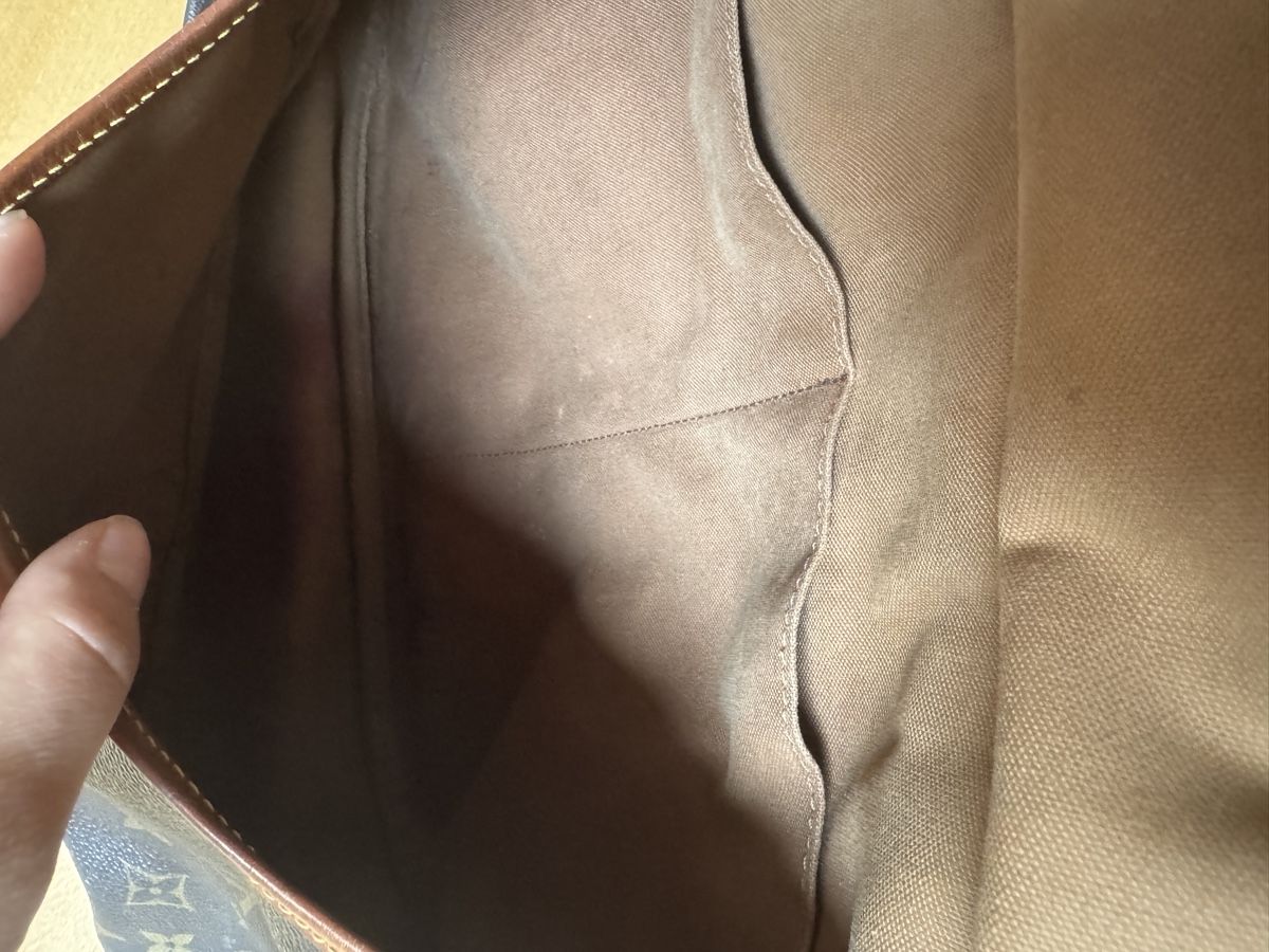Louis Vuitton Taschen: Louis Vuitton Saumur Vintage Monogram canvas Tasche – Gebraucht aus Liestal von sha_92sb 4