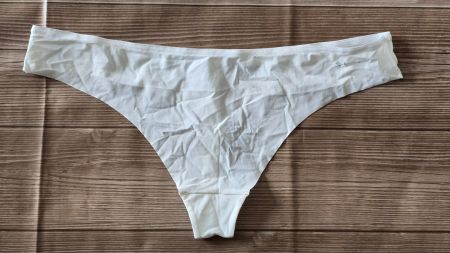 ✨ Skiny String - XL / 42 - weiss