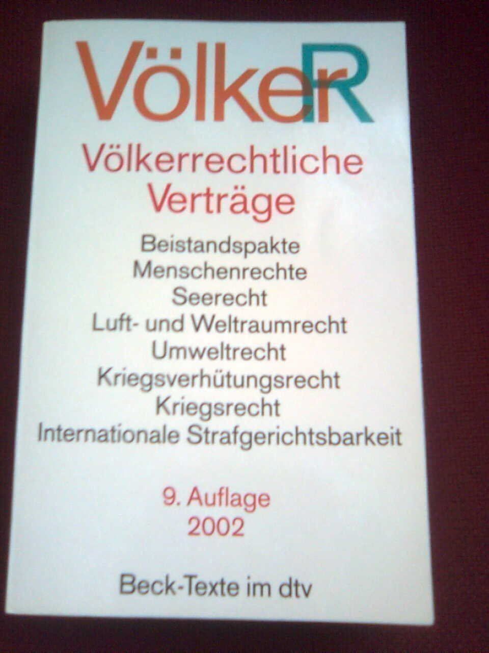Livres: Völkerrechtliche Verträge – D'occasion à Basel par Alacant