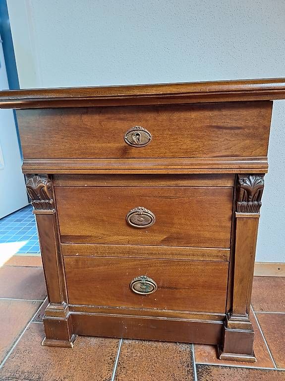 Cassettiere: Commode – Usato da Lausanne venduto da wan_hh6x