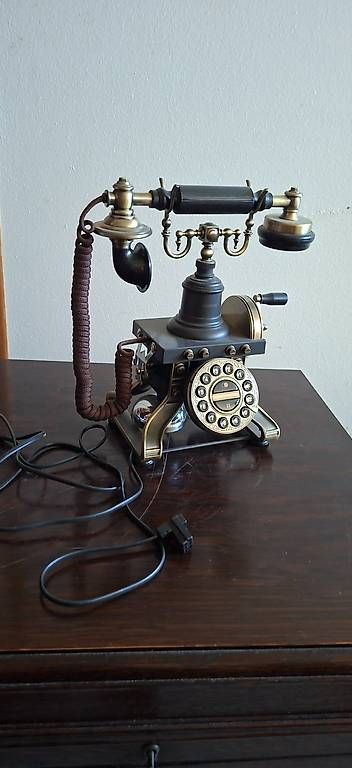 Telefone: Vintage Retro-Telefon Millenium (Doro/Audioline) – Gebraucht aus Baden von Sheeria212