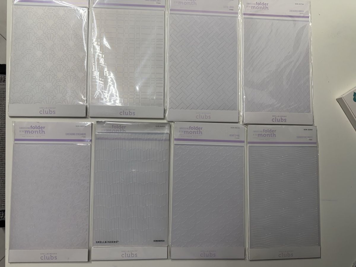 Pochoirs: Embossing Folder  – Neuf (Voir description) à Dottikon par nic_sp2m