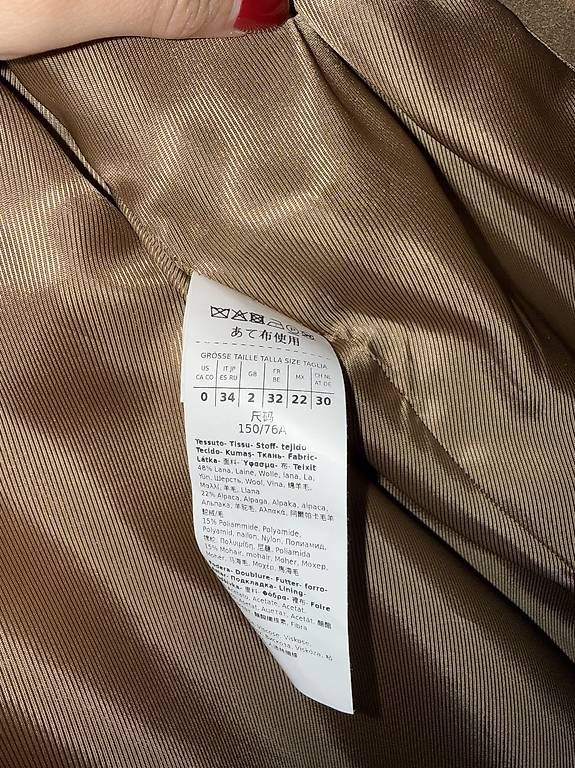 Cappotti: Weekend Max Mara - Tempera Coat in Camel - Size: 34 – Nuovo e nell'imballaggio originale da Zürich venduto da fashion_lover 2