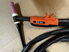 KEMPPI TTC 220 WIG Brenner Neuwertig