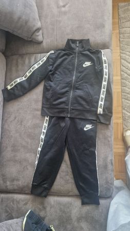 Nike Trainingsanzug Kinder 