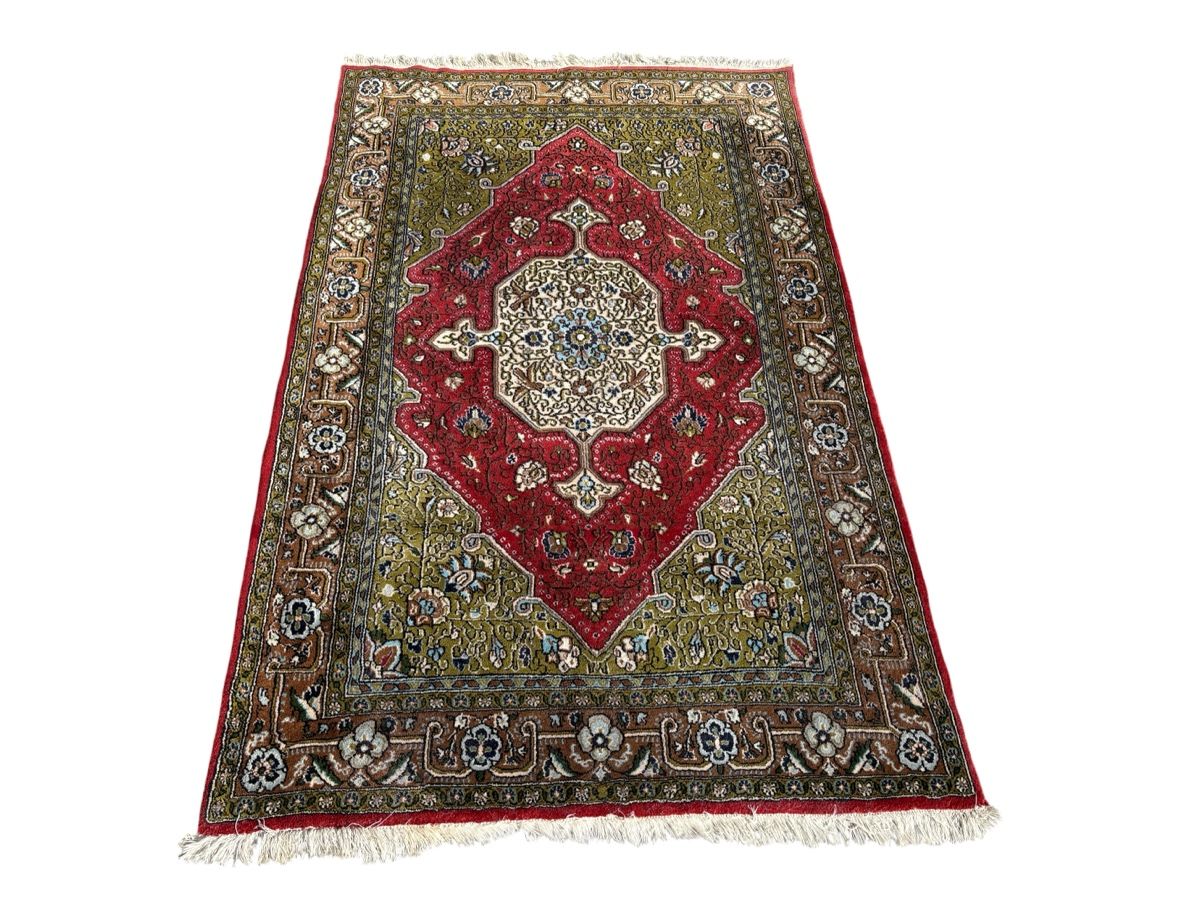 Tappeti: Herrlicher GHOM handgeknüpfter Perserteppich – Usato da Bennau venduto da Mayer_Carpets 1