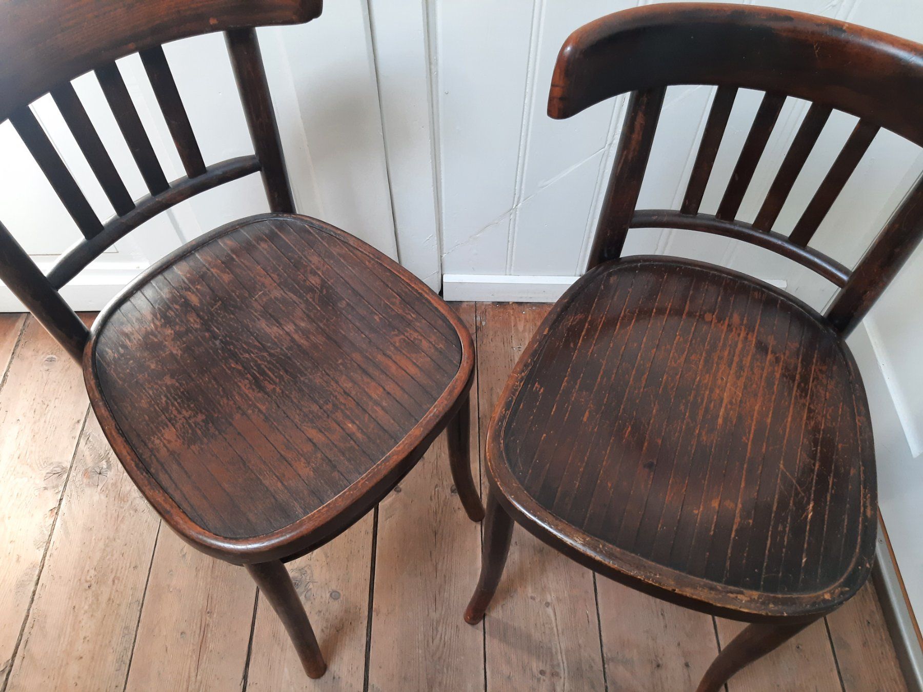Sedie: Antike Bistrostühle – Usato da Arbon venduto da torso444 2