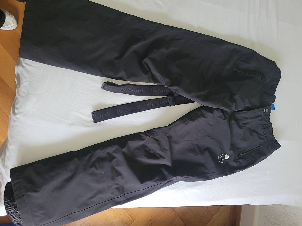 Pantaloni: Pantalons de sky – Usato da Lausanne venduto da ana_9gjp 2