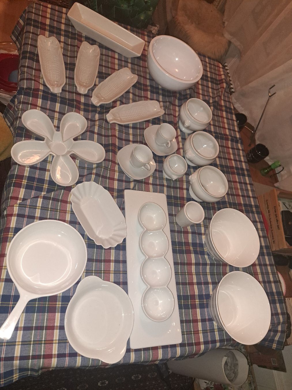 Services de table: Geschirr weiss Diverses  – D'occasion à Kölliken par Upcycling-by-Mc-TAM