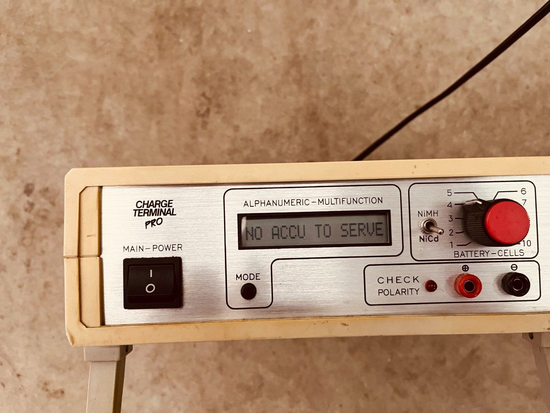 Akkus, Ladegeräte & Netzgeräte: Charge Terminal Pro / RC-Batterieladegerät – Gebraucht aus Remigen von Fazer