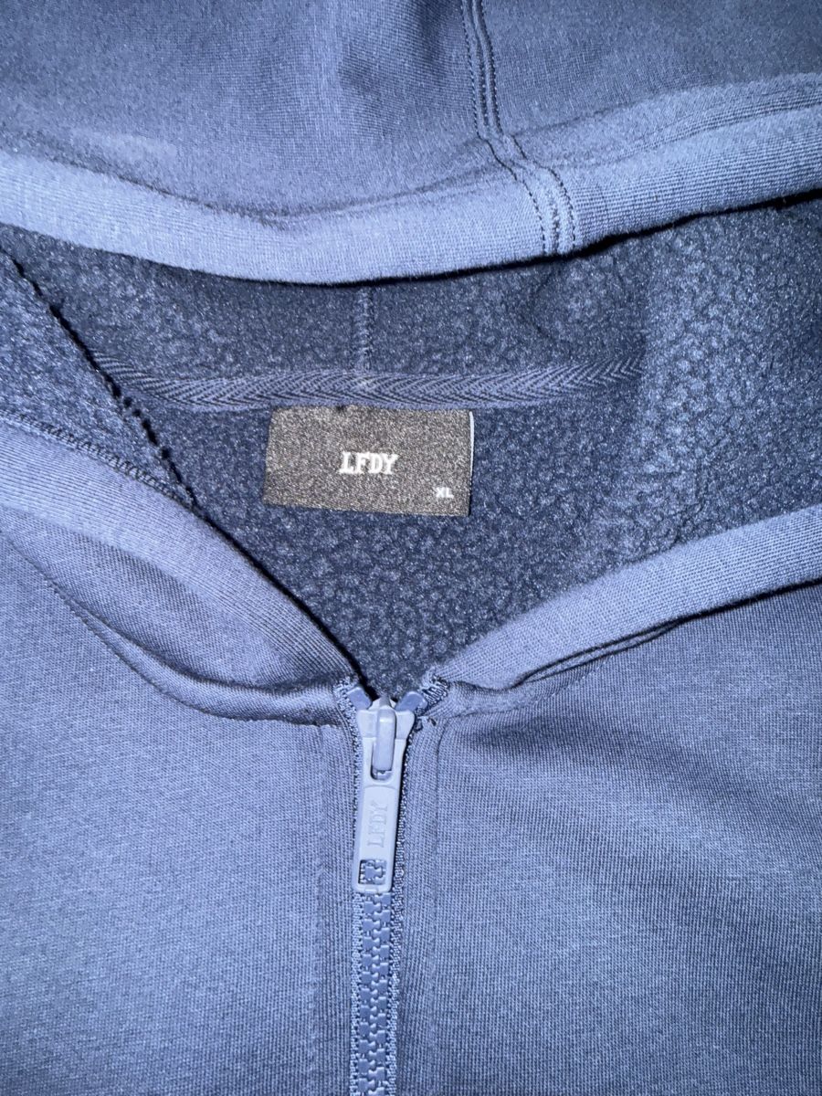 Live Fast Die Young Pullover & Sweatshirts: LFDY Active Fleece Hooded Zip – Gebraucht aus Zürich von ramce48 1
